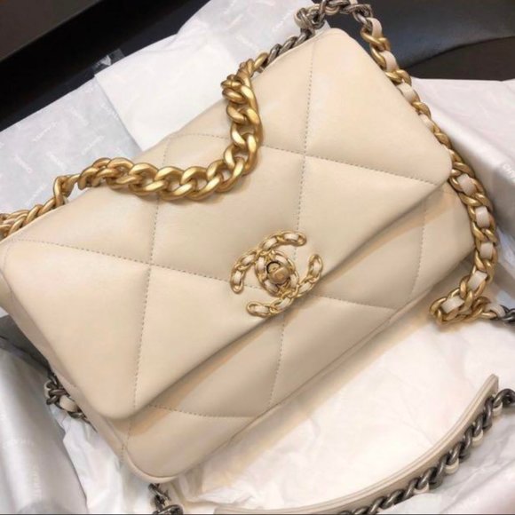 SOLD to Savannah E Off Another Platform - Picture 3 of 7